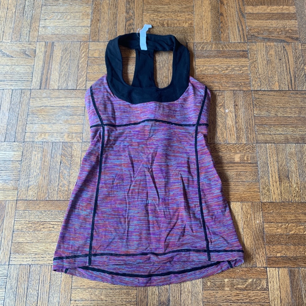 Lulu active top size 4
